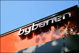 Bybanelogo på orange baggrund, foto: Lasse Berntzen